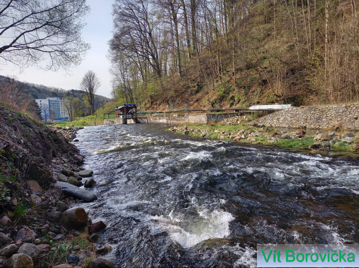 rkm 1073,6 nadjezí Hořejší Vrchlabí rkm 1073,6 nadjezí Hořejší Vrchlabí