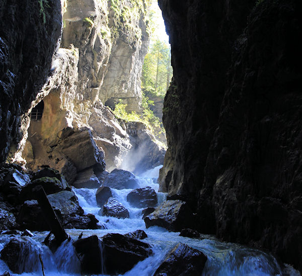 soutěska Partnachklamm soutěska Partnachklamm