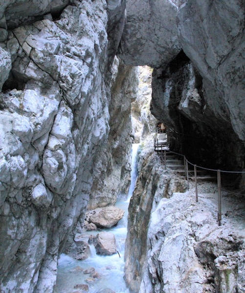soutěska Höllentalklamm soutěska Höllentalklamm