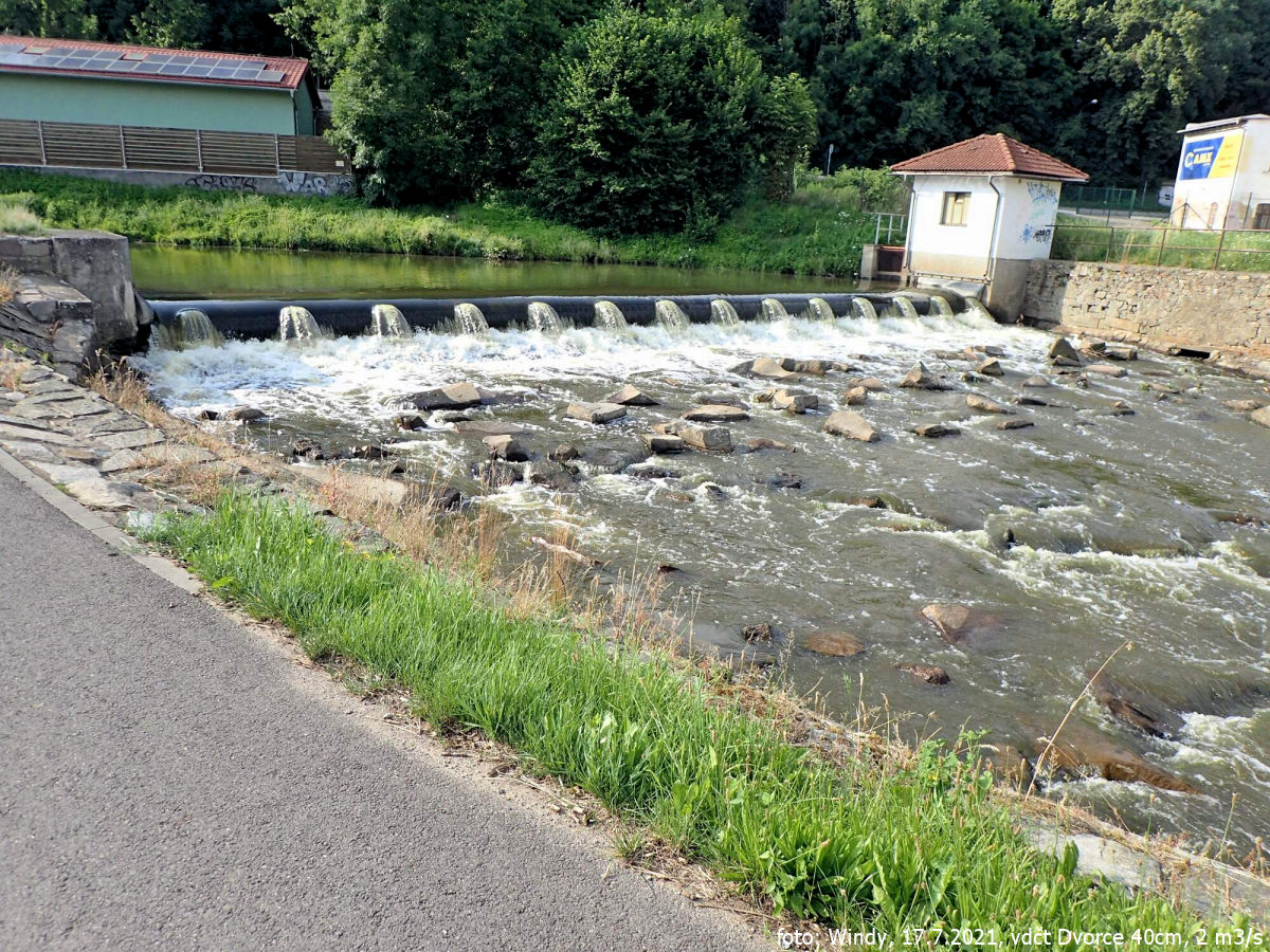 rkm 141,9 Jez v Jihlavě rkm 141,9 Jez v Jihlavě