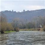 Silueta hradu Helfštýn za Týnem nad Bečvou