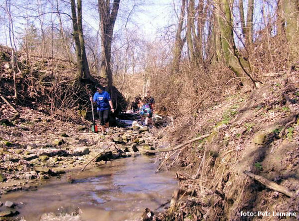 Mělký úsek pod rourou Mělký úsek pod rourou