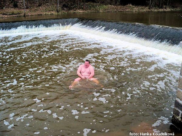 Pod jezem u hřiště Pod jezem u hřiště