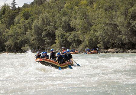 Komercni rafting