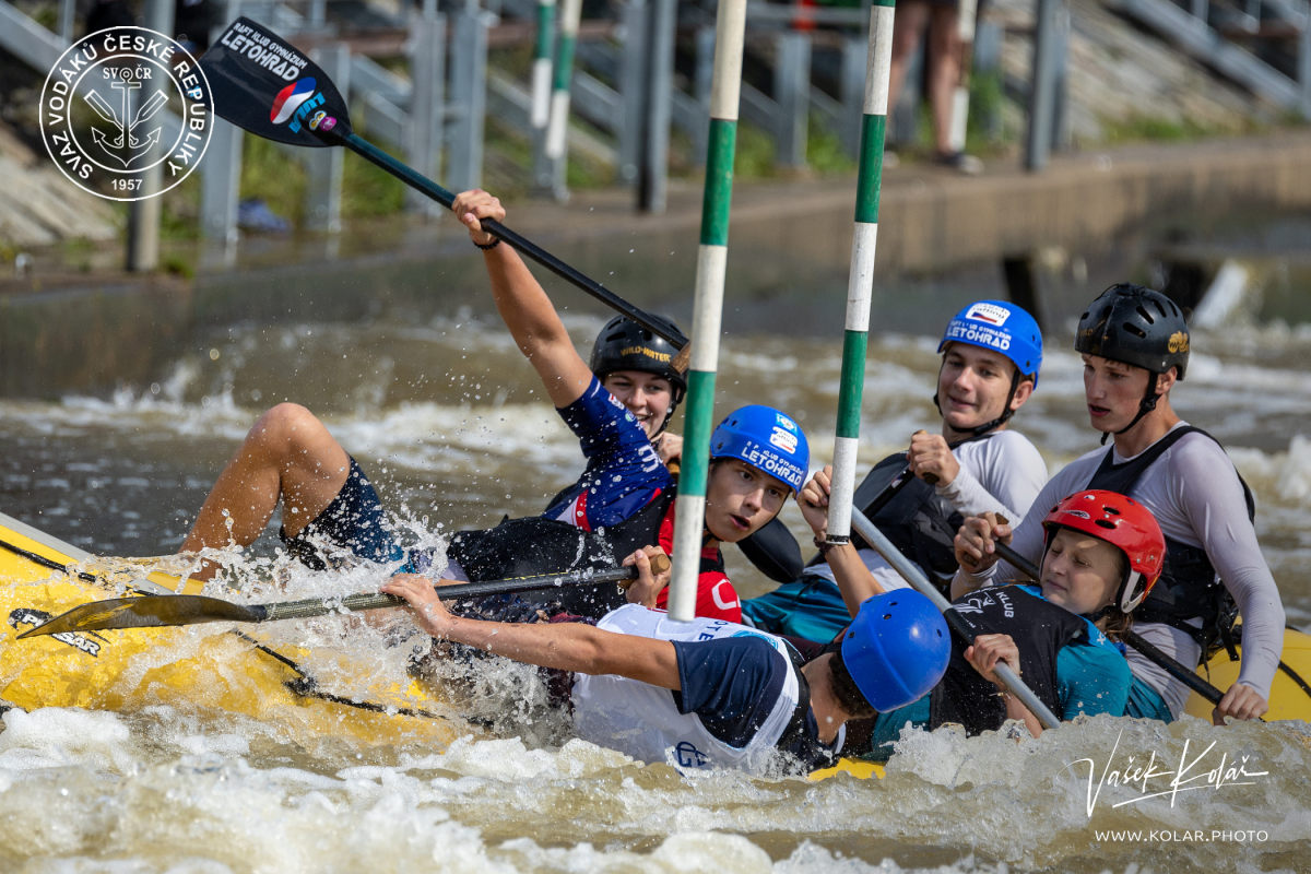Závody v raftingu Závody v raftingu
