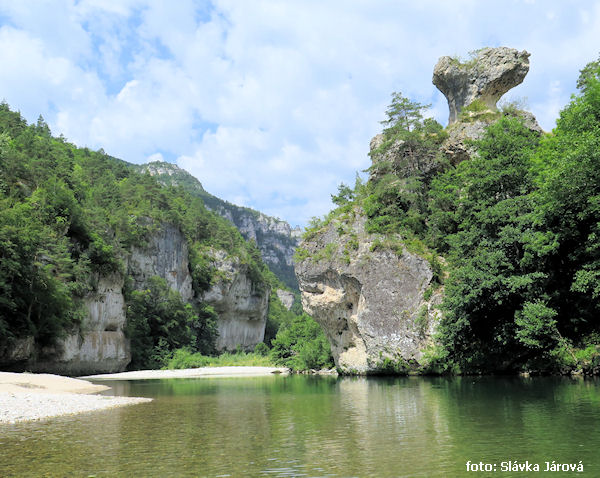 Skála Le Champignon - Hříbek Skála Le Champignon - Hříbek