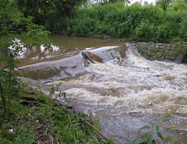 rkm. 20,3 Rybníky - 80 cm na vodočtu