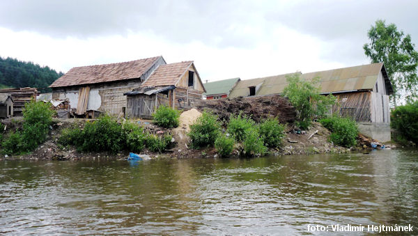  Mures - vesnice na řece 