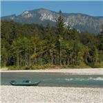 Tiroler Ache pod Schleching 08/2025, 23 m3/s Hutte