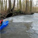 Před Chábory za stavu 3,3 m3/s v Cháborech, 6.1.2018